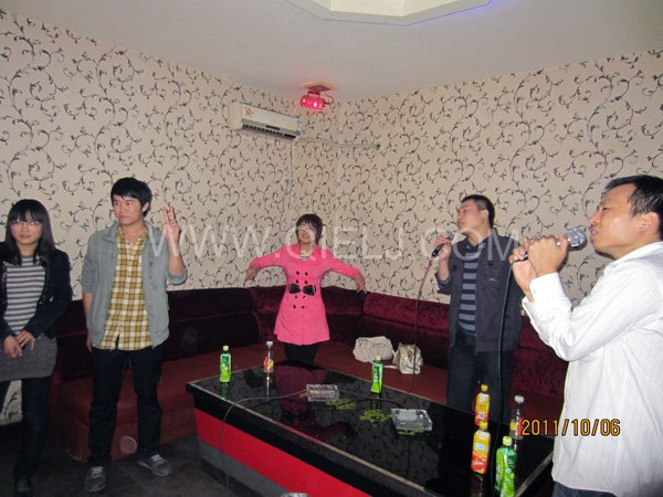 2011年10月，鄭州企鵝糧油機(jī)械有限公司--外貿(mào)部，十一國(guó)慶節(jié)團(tuán)體活動(dòng)！(圖2)