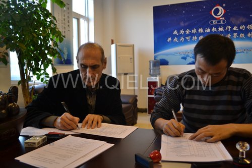 黎巴嫩客戶250噸葵花籽預榨浸出生產(chǎn)線(圖1)