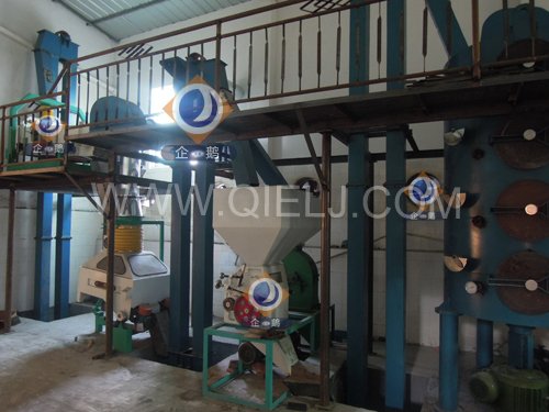 低溫冷榨亞麻籽油設(shè)備 開(kāi)亞麻籽油廠 胡麻籽油精煉成套設(shè)備(圖3) 低溫冷榨亞麻籽油設(shè)備 開(kāi)亞麻籽油廠 胡麻籽油精煉成套設(shè)備(圖3)