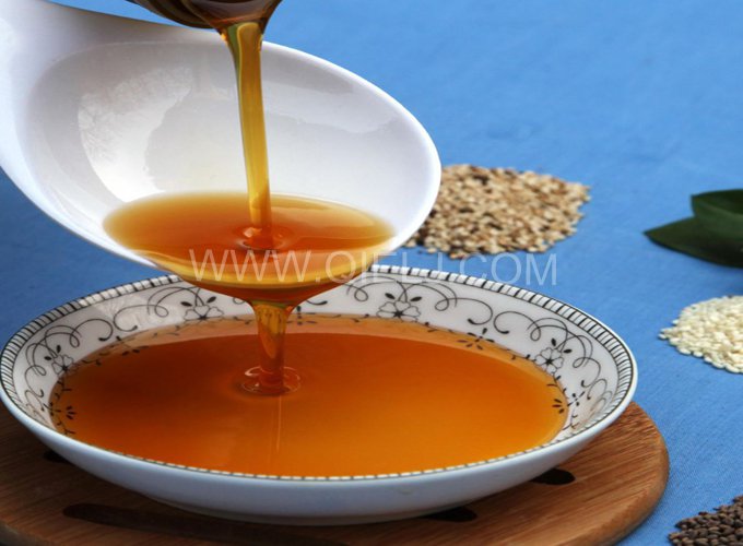 芝麻油提取加工，企鵝糧油機械生產(chǎn)色香味俱佳的油脂(圖1)